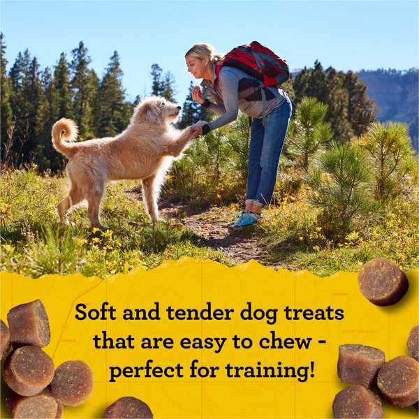 Zuke's Mini Naturals Peanut Butter & Oats Recipe Training Dog Treats