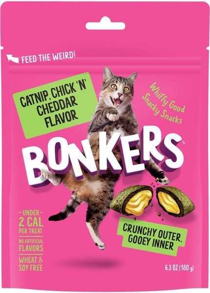 Bonkers Cat Pillows Catnip, Chick 'N & Cheddar Flavored Crunchy Cat Treats